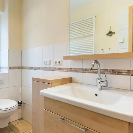 Ferienwohnung-kapitaensstuv Apartman *